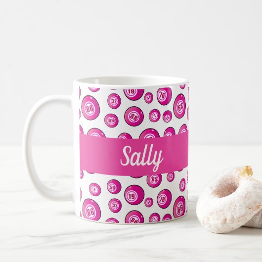 Bingo ballen roze gepersonaliseerd koffiemok (Met donut)