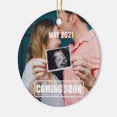 binnenkort komt een grappige baby/geboorteaankondi keramisch ornament (Links)