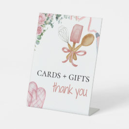 Binnenkort worden weggesleept kaarten + cadeaus ta reclamebord met voetstuk