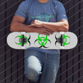 Biologisch Biohazard Symbool groen en zwart Skateboard