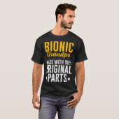 Bionic Grandpa Men Knee Hip Replacement 90 Origina T-shirt (Voorkant volledig)
