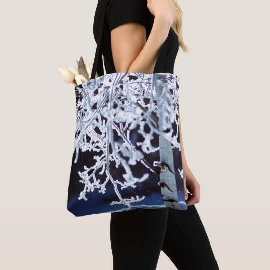 Birch tree frosty vertakt snowflake purse draagtas (Dichtbij)
