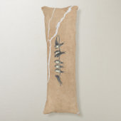 Birds on cracked surface, beige brown and text lichaamskussen (Voorkant Verticaal)