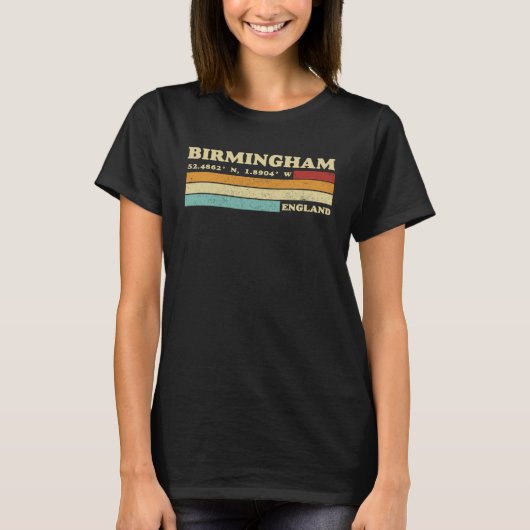 Birmingham England City Retro Longitude Latitude T-shirt (Voorkant)