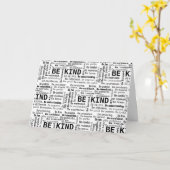 Birthday Be Kind Word Cloud Kaart (Gele Bloem)