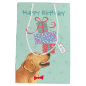 Birthday Cadeaus Golden Retriever Medium Cadeauzakje (Achterkant)