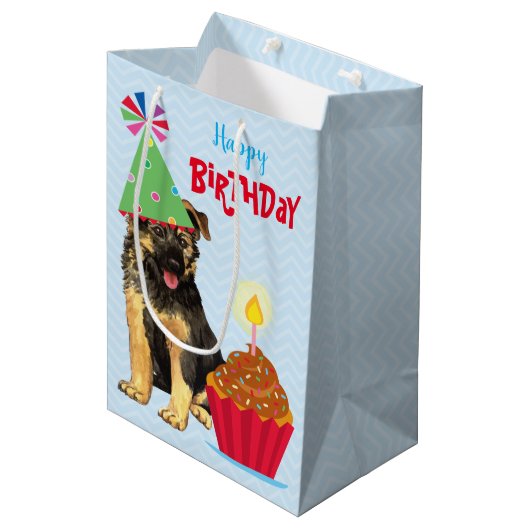 Birthday Cupcake German Shepherd Medium Gift Bag Medium Cadeauzakje (Voorkant Gekanteld)