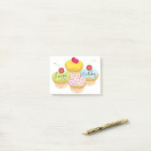 Birthday Cupcakes Post-it® Notes (Op bureau)
