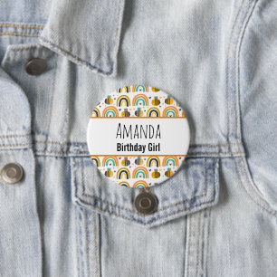 Birthday Girl Cute Bumble Bee and Rainbows Pattern Ronde Button 7,6 Cm
