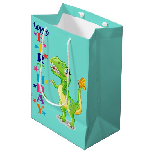 Birthday Green Dino Medium Cadeauzakje (Voorkant Gekanteld)
