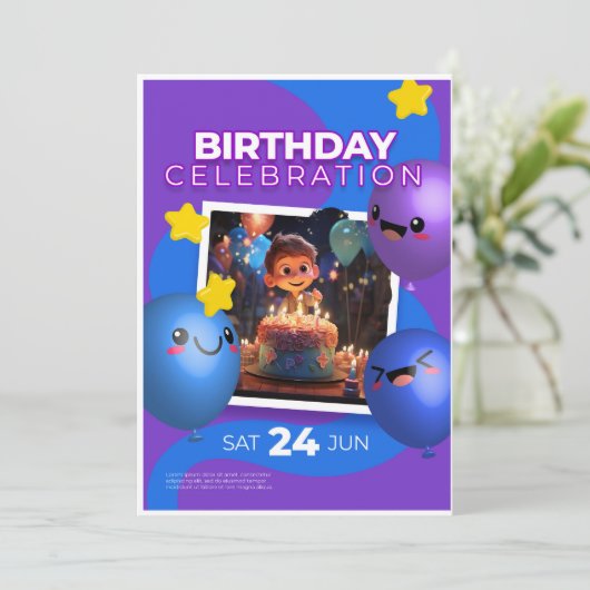 Birthday Invitation (Debout devant)