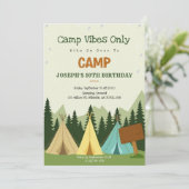 Birthday Invitation with a camping vibe  (Debout devant)