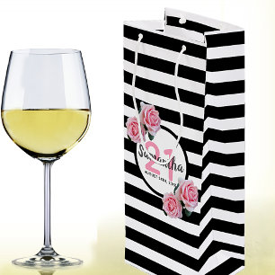 Birthday party black strees roze florals name wijn cadeautas