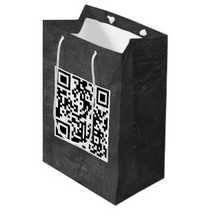 Birthday QR-code op zwart leder Medium Cadeauzakje