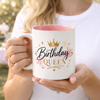 Birthday Queen Elegant Script with Gold Crown Tweekleurige Koffiemok