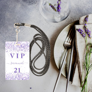 Birthday white violet lavender vip uitnodiging badge