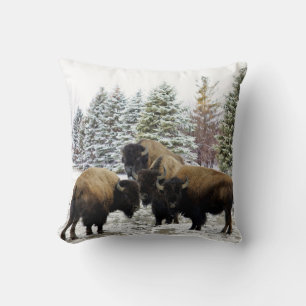 Bison Herd in Winter Snow Decorative Pillow Kussen