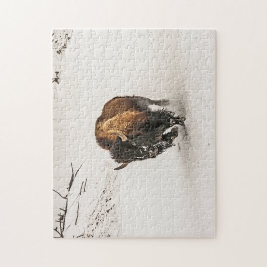 Bison Plodding Through Snow - 252-stuk Legpuzzel (Verticaal)