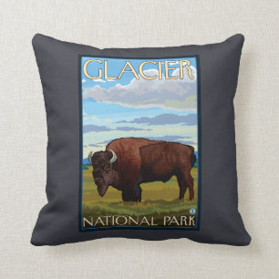 Bison Scene - Glacier National Park, MT Kussen