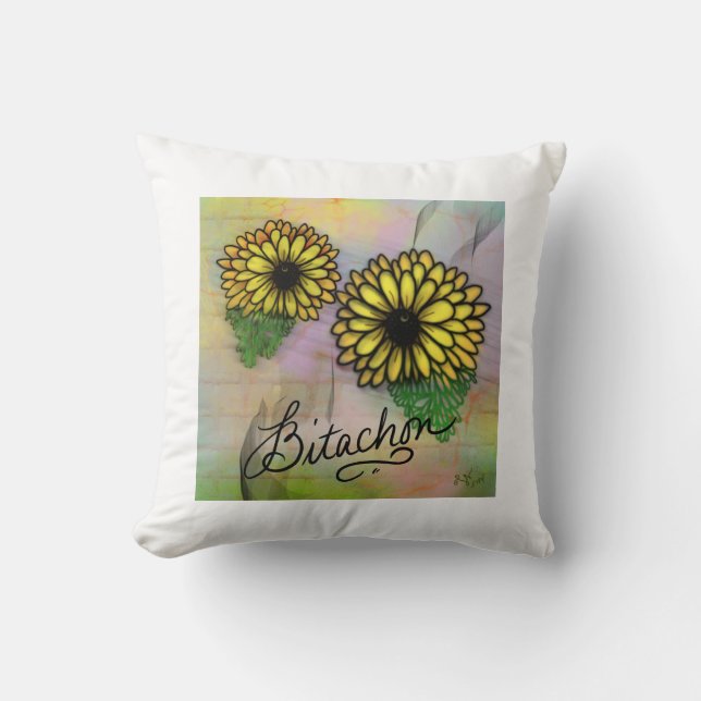 Bitachon Blossom Pillow Kussen (Voorkant)