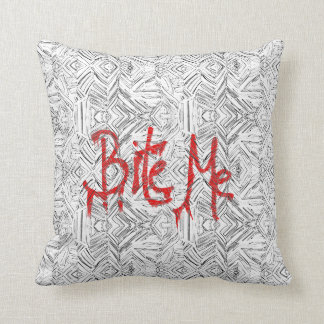 Bite me kussen