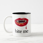 Bite Me Vampire Tweekleurige Koffiemok (Links)
