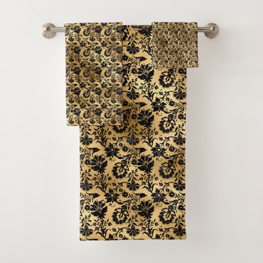 Black and Gold Damask Patroon Bad Handdoek (Insitu)
