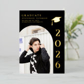 Black and Gold Photo Graduation Invitation (Debout devant)
