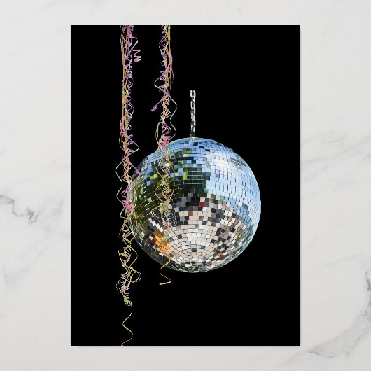 Black and Silver Mirror Ball Afstuderen Folie Uitnodiging (Achterkant)