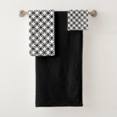 Black and White Bath Towel Set (En situation)