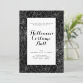 Black and White cobweb Halloween Ball-uitnodiging Kaart (Staand voorkant)