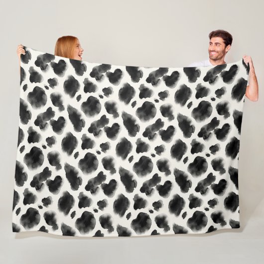 Black and White Cow Print Pattern Fleece Deken (In situ)