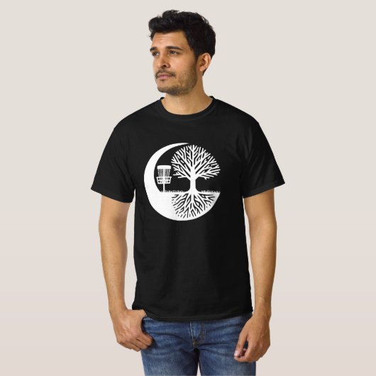 Black and white Disc Golf and Tree Roots   T-shirt (Voorkant volledig)