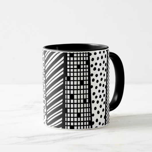 Black and white - modern pattern mok (Voorkant rechts)