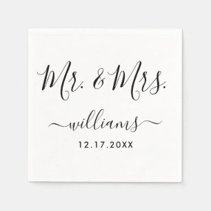 Black and White Modern Script Mr en Mrs Wedding Servet