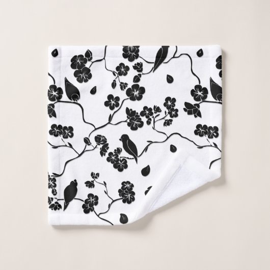 Black and White Pattern Birds on Cherry Blossoms Bad Handdoek (Wasdoekje)