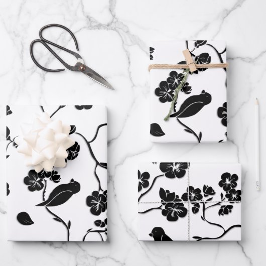 Black and White Pattern Birds on Cherry Blossoms Inpakpapier Vel (Voorkant)