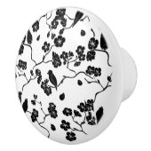 Black and White Pattern Birds on Cherry Blossoms Keramische Knop (Rechts)