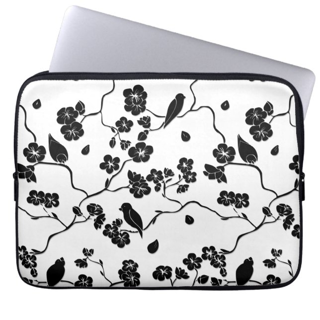 Black and White Pattern Birds on Cherry Blossoms Laptop Sleeve (Voorkant)
