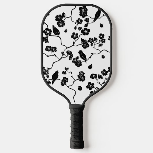 Black and White Pattern Birds on Cherry Blossoms Pickleball Paddle (Voorkant)