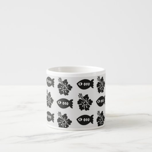 Black and White Tiki Fish and Flower Pattern Espresso Kop (Voorkant)