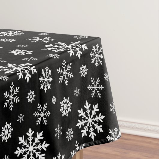 Black And White Winter Snowflake Pattern Modern Tafelkleed (Voorbeeld)