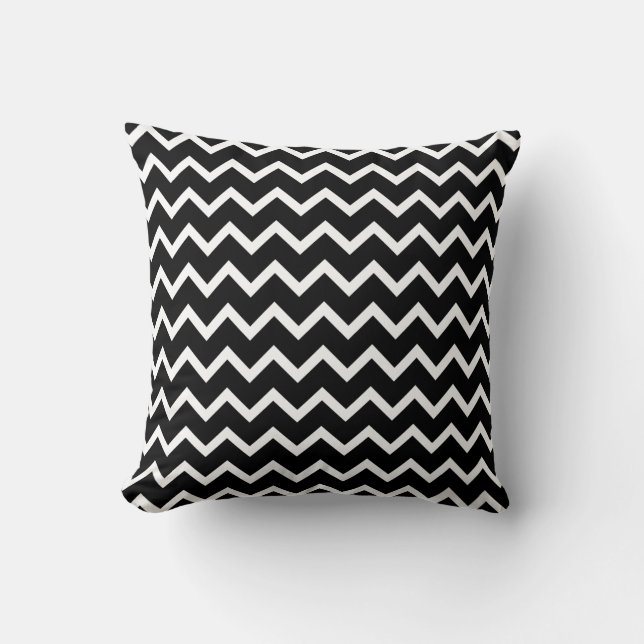 Black and White Zig Zag Pattern. Kussen (Voorkant)