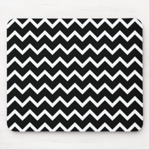 Black and White Zig Zag Pattern. Muismat