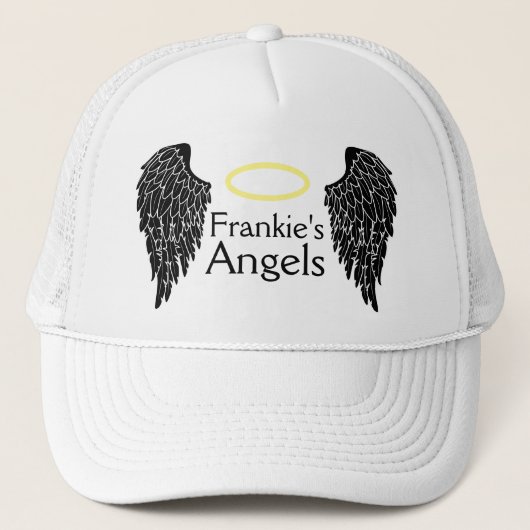 Black Angel Wings en Gold Halo Trucker Hoed Trucker Pet (Voorkant)