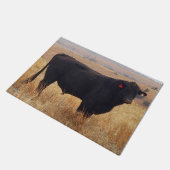 Black Angus Steer Grazing met zijn herd Deurmat (Schuin)