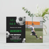 Black Ball Green Texte Photo Soccer Invitations (Debout devant)
