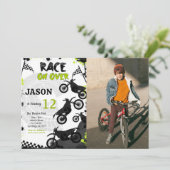 Black Bike Anniversaire Photo Invitation (Debout devant)