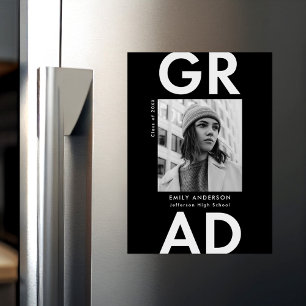 Black Bold Grad Photo Graduation Announcement Magnetische Uitnodiging