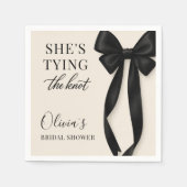 Black Bow She's Tying The Knot Party Servet (Voorkant)